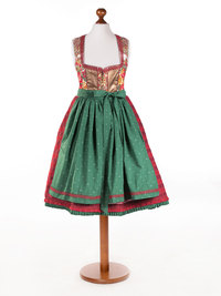 Dirndl Redredwine